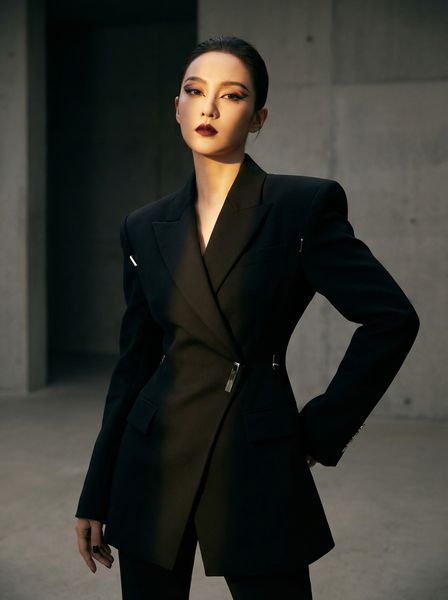 腿模写真美图展示-清新文艺视频